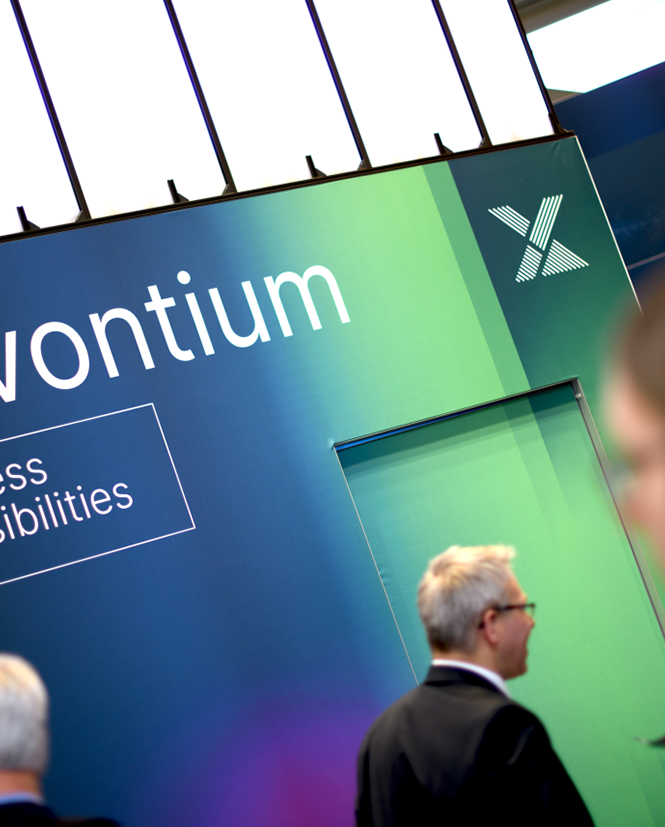 V1_Revontium-Case-Visual_Header visualv2